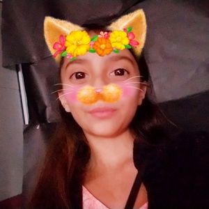 Meet your Posher, Krystal